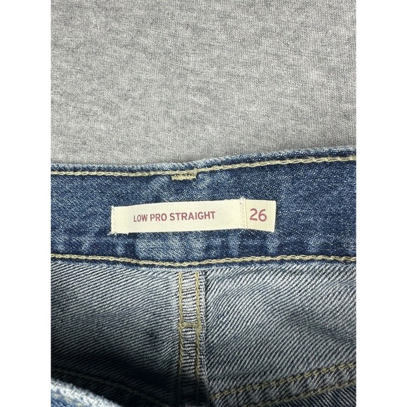 Levi’s Low Pro Straight Medium Wash Blue Denim Jeans Women Size 26 Distressed - Picture 2 of 6